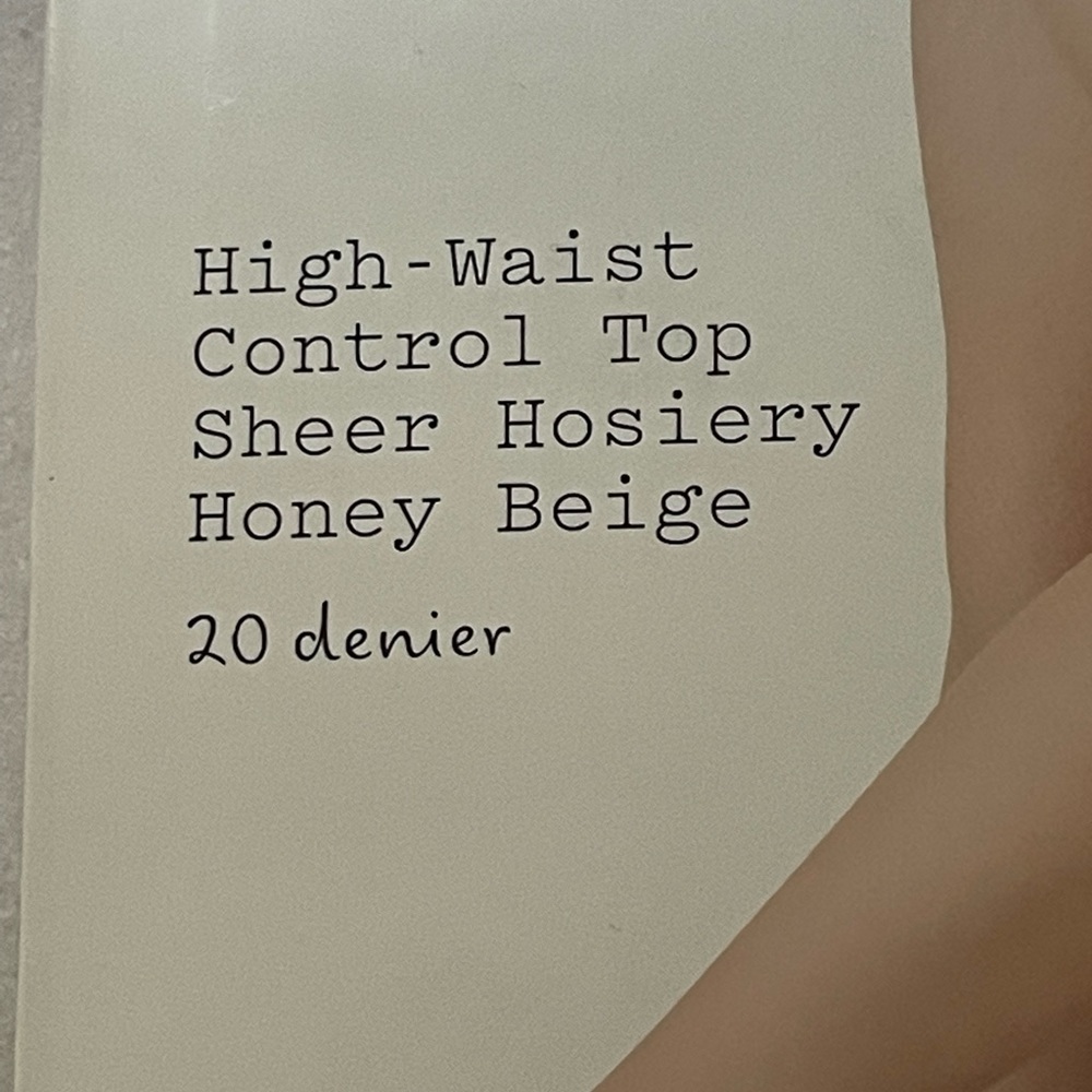 A new day Sheer Hosiery Light Shine 20 diner nude plus size 1x/2x - Picture 5 of 6